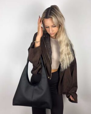 stylizacja z torebką hobo