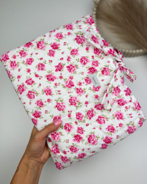 Etui na tablet w kwiaty