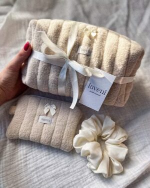 zestaw kosmetyczka pikowana