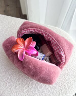 pluszowa kosmetyczka handmade na kosmetyki