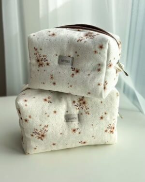 komplet kosmetyczek damskich