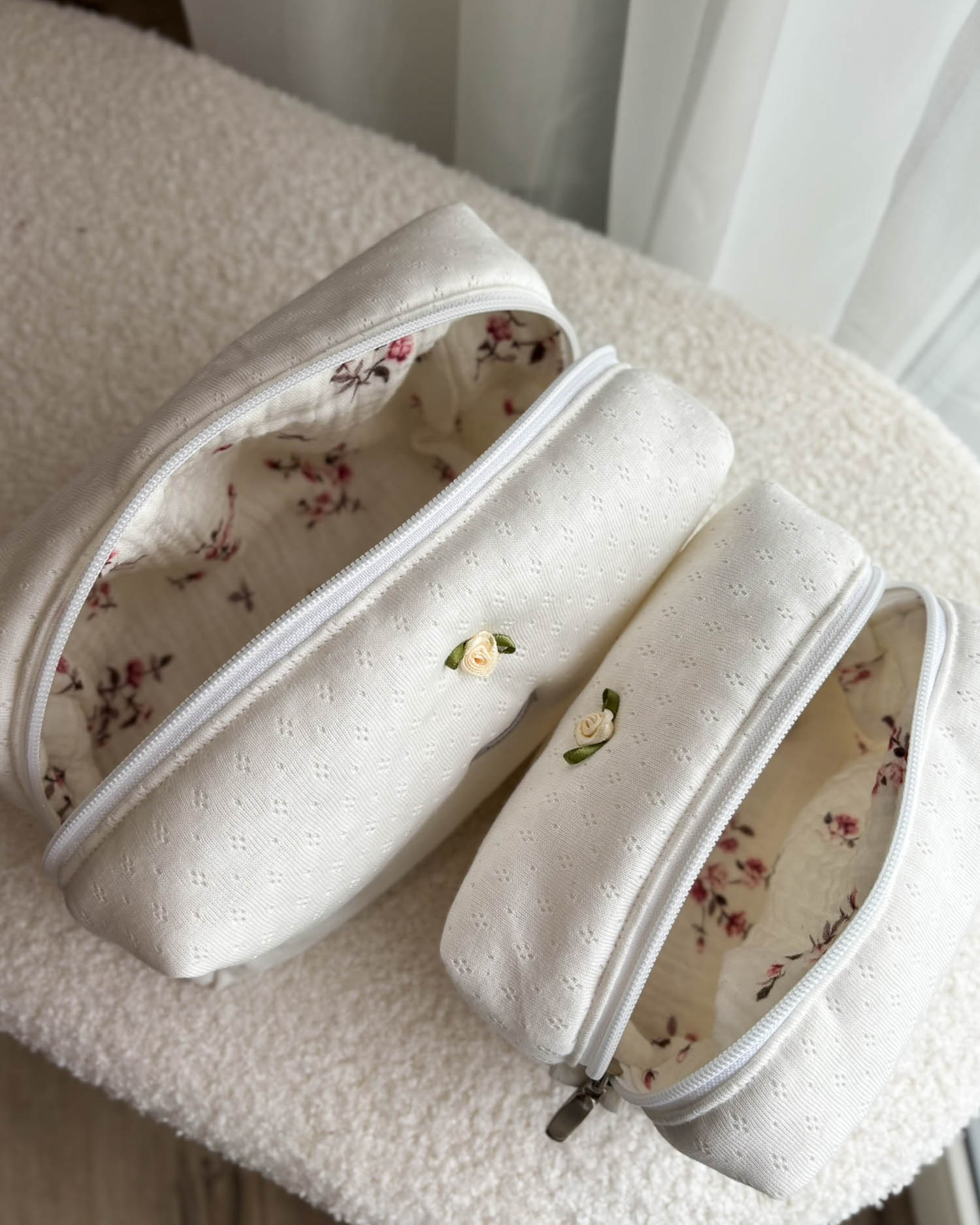 Zestaw Kosmetyczek Pointelle Cloudy Cream 1 zestaw dwóch kosmetyczek