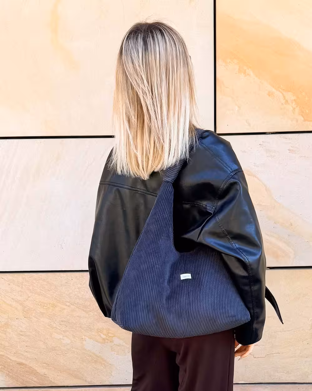 Torebka Hobo LARA Deep Grey 2 Torebka Hobo LARA Deep Grey - obrazek 2
