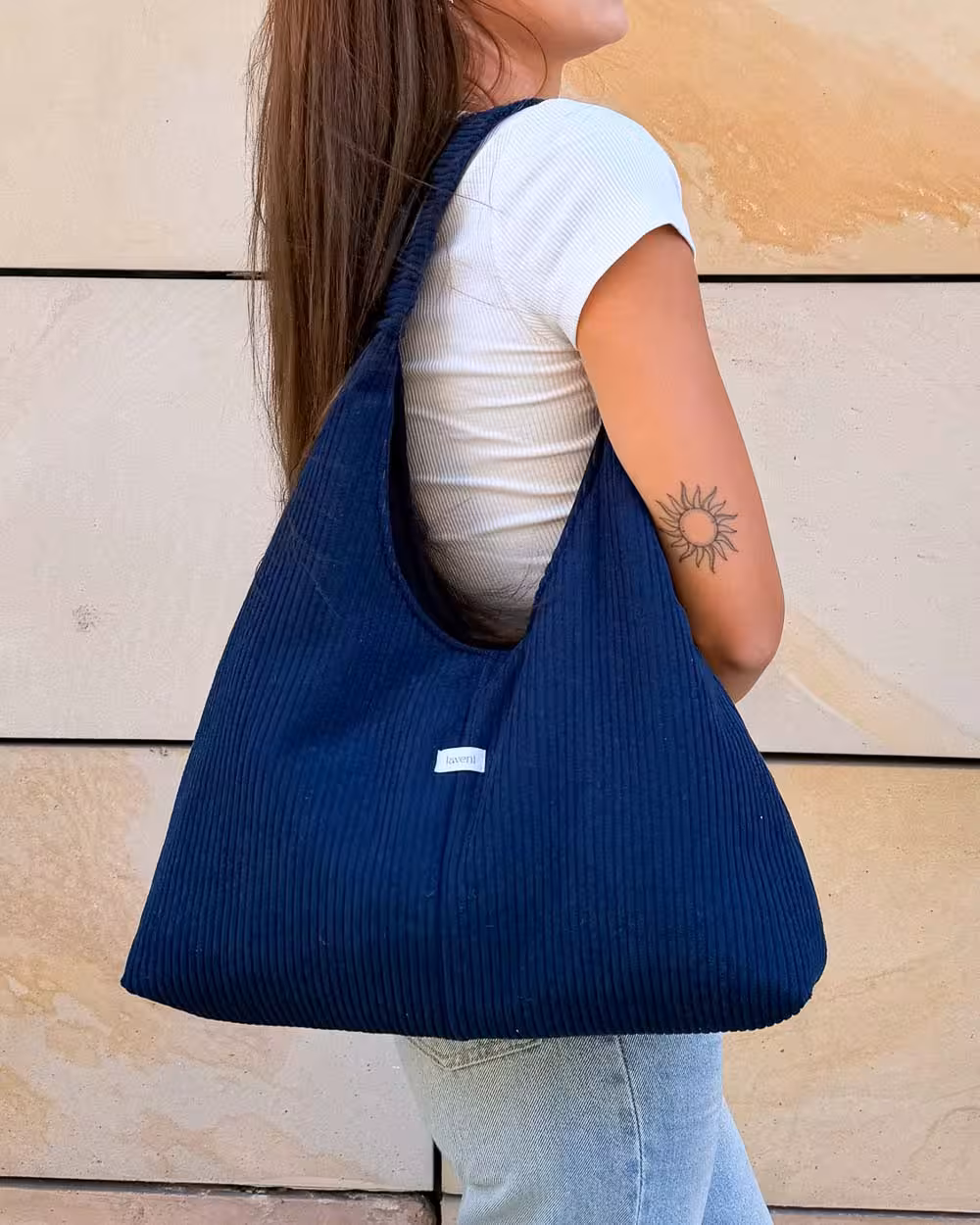 Torebka Hobo LARA Navy 1 granatowa torebka sztruksowa