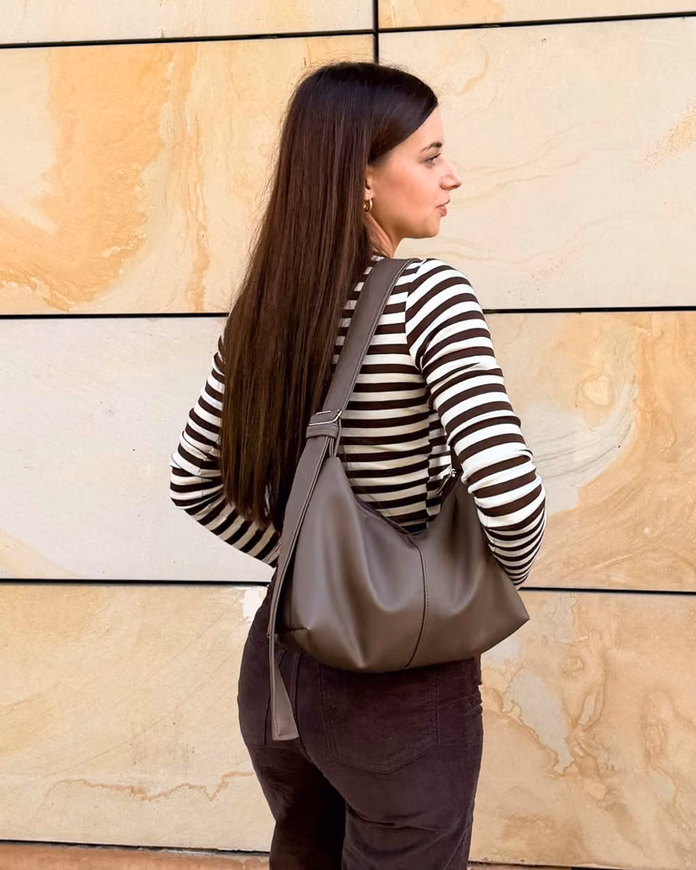 Torebka Slouchy MIA Taupe 4 Torebka Slouchy MIA Taupe - obrazek 4
